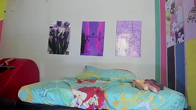 MarianaManzur online show from February 2025 08:10:01 PM