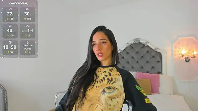 Valentina Ross  online show from June 2026 11:57:02 AM