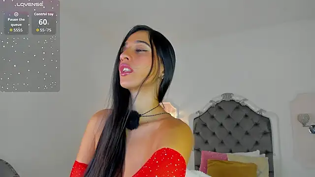 Valentina Ross  online show from June 2026 11:52:01 AM