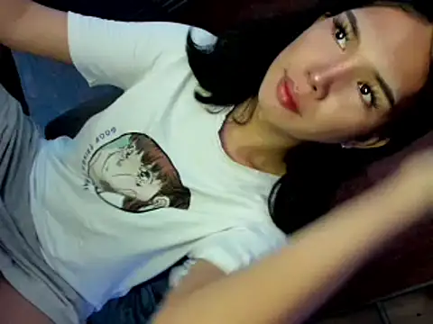 Snapshot of mav1s_ chatting on October 2025 11:40:02 PM mav1s  online show from October 2025 11:40:02 PM