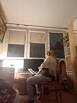 Snapshot of She-devilx chatting on January 2026 10:15:01 PM She-devilx online show from January 2026 10:15:01 PM