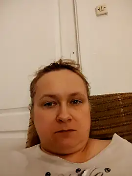 Snapshot of She-devilx chatting on February 2026 11:56:01 PM She-devilx online show from February 2026 11:56:01 PM