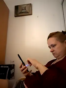 Snapshot of She-devilx chatting on February 2026 09:56:02 PM She-devilx online show from February 2026 09:56:02 PM