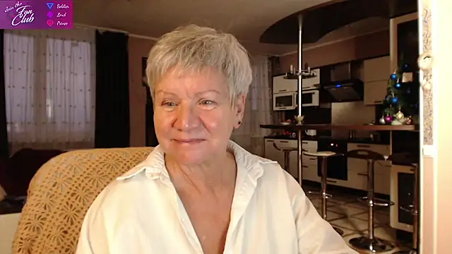 Snapshot of roxana_brooks chatting on January 2025 01:53:02 PM roxana brooks online show from January 2025 01:53:02 PM