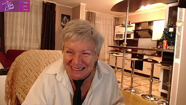 Snapshot of roxana_brooks chatting on January 2025 04:29:02 PM roxana brooks online show from January 2025 04:29:02 PM