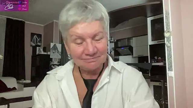 Snapshot of roxana_brooks chatting on January 2025 09:39:02 PM roxana brooks online show from January 2025 09:39:02 PM