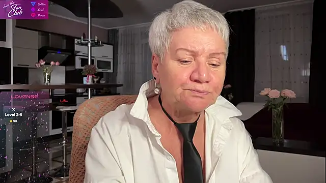 Snapshot of roxana_brooks chatting on March 2025 07:06:02 PM roxana brooks online show from March 2025 07:06:02 PM