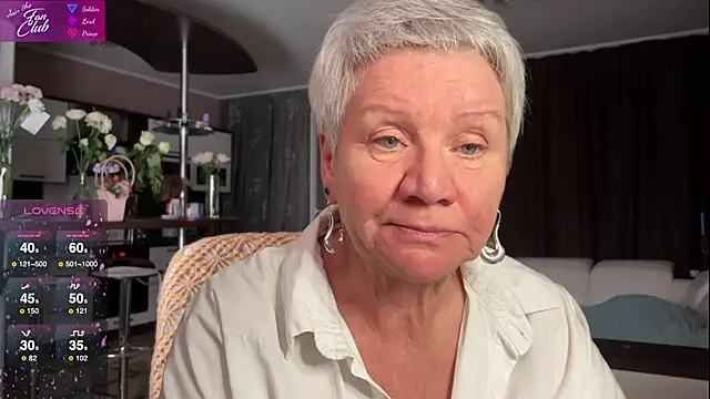 Snapshot of roxana_brooks chatting on March 2025 05:17:02 PM roxana brooks online show from March 2025 05:17:02 PM