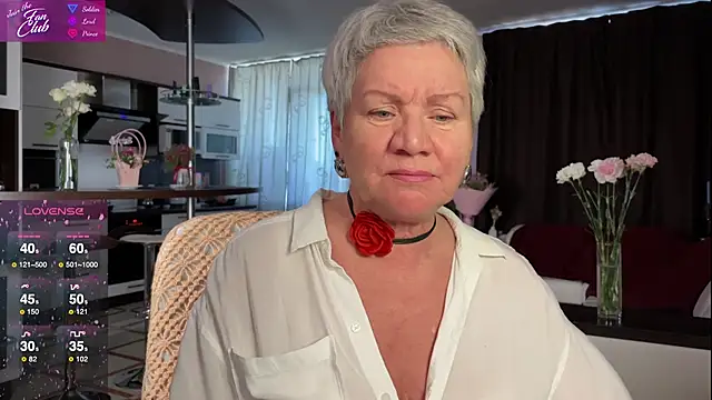 Snapshot of roxana_brooks chatting on March 2025 02:25:02 PM roxana brooks online show from March 2025 02:25:02 PM