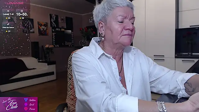 Snapshot of roxana_brooks chatting on October 2025 05:54:02 PM roxana brooks online show from October 2025 05:54:02 PM