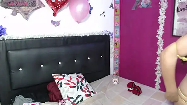 Snapshot of harley_sweet-69 chatting on March 2025 01:16:01 AM harley sweet-69 online show from March 2025 01:16:01 AM