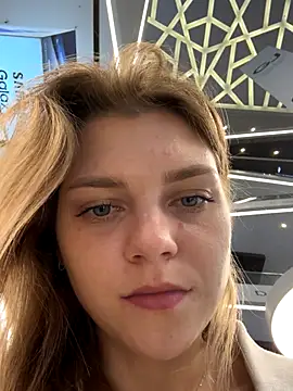 ValenciaShock online show from September 2025 07:00:01 AM