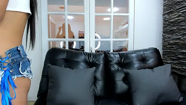 miss sweett online show from February 2025 01:32:01 PM