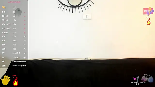 Snapshot of LunaGudi chatting on March 2025 11:11:01 AM LunaGudi online show from March 2025 11:11:01 AM