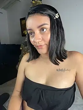 Lucia-Candy online show from December 2024 05:05:02 AM