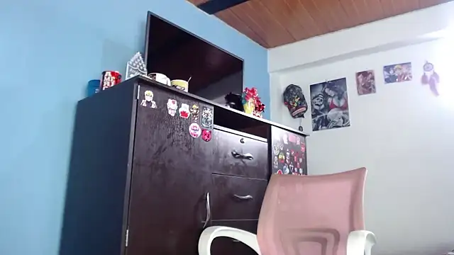 Snapshot of Nasty_019 chatting on October 2025 09:12:02 PM Nasty 019 online show from October 2025 09:12:02 PM