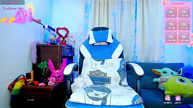 Snapshot of Aleexx___ chatting on September 2025 11:59:01 AM Aleexx online show from September 2025 11:59:01 AM