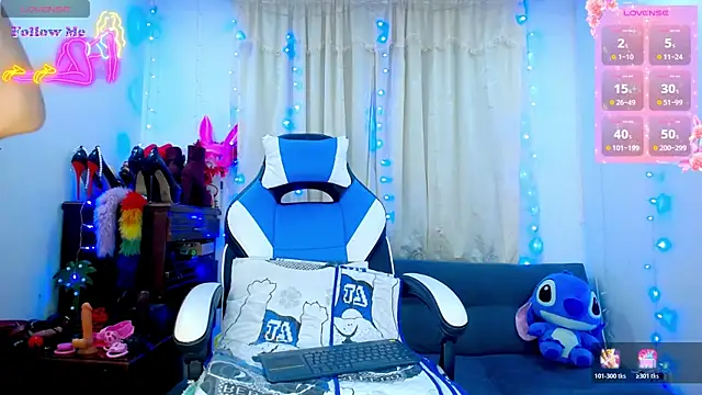 Snapshot of Aleexx___ chatting on December 2025 09:40:02 AM Aleexx online show from December 2025 09:40:02 AM