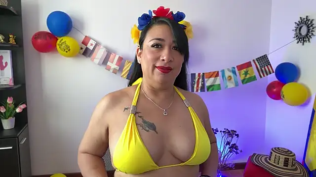 Karina Yang online show from June 2026 01:56:01 PM