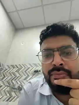 hot rajat online show from May 2026 02:40:02 AM