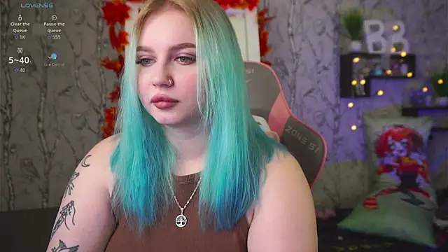 Moon Valkyrie online show from October 2025 07:49:02 AM