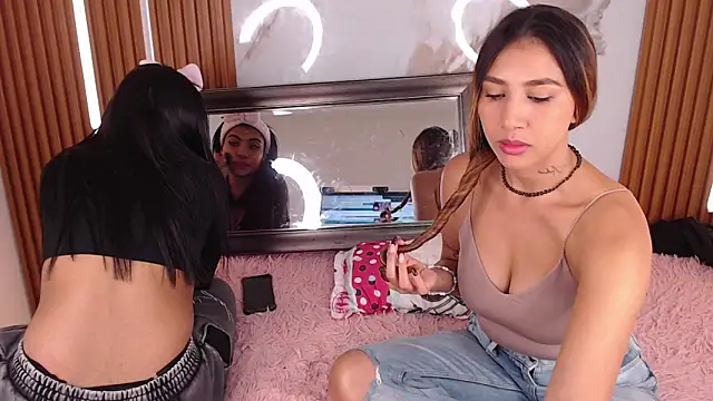 mary live online show from October 2025 12:36:02 PM