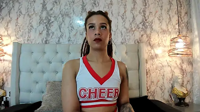 Snapshot of Nicolette_russo chatting on October 2025 03:03:02 AM Nicolette russo online show from October 2025 03:03:02 AM