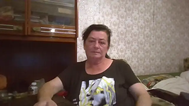 GypsiQueen2 online show from September 2025 07:04:01 PM