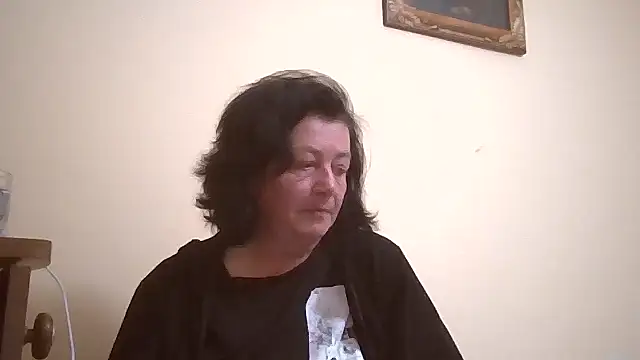 Snapshot of GypsiQueen2 chatting on May 2026 09:08:02 PM GypsiQueen2 online show from May 2026 09:08:02 PM