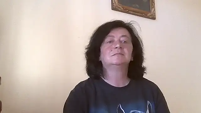 Snapshot of GypsiQueen2 chatting on May 2026 03:08:01 PM GypsiQueen2 online show from May 2026 03:08:01 PM