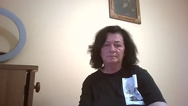 Snapshot of GypsiQueen2 chatting on June 2026 05:48:01 PM GypsiQueen2 online show from June 2026 05:48:01 PM