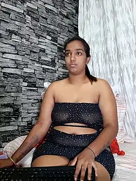 Snapshot of Xindias_fantasyX chatting on March 2025 06:40:02 PM Xindias fantasyX online show from March 2025 06:40:02 PM