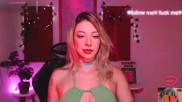 Snapshot of sakura_beauty chatting on March 2026 04:41:01 AM sakura beauty online show from March 2026 04:41:01 AM