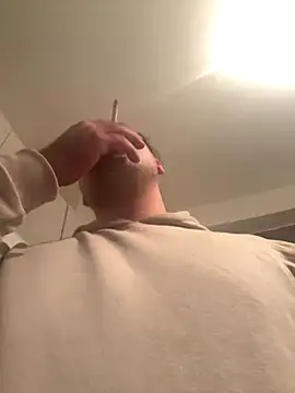 Snapshot of Lovemilf6969@xh chatting on October 2025 12:44:02 AM Lovemilf6969xh online show from October 2025 12:44:02 AM