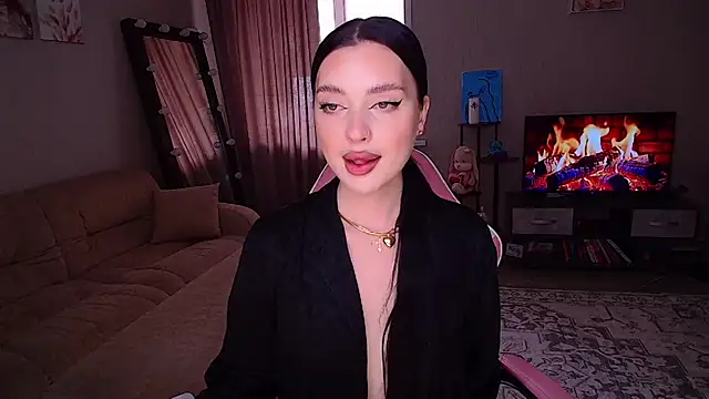   Malika   online show from May 2026 09:06:01 AM