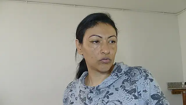 Snapshot of ErikaRika chatting on December 2024 05:08:01 PM ErikaRika online show from December 2024 05:08:01 PM