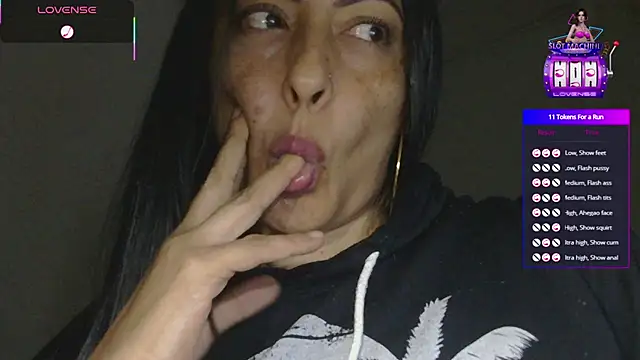 Snapshot of ErikaRika chatting on February 2025 05:25:01 AM ErikaRika online show from February 2025 05:25:01 AM
