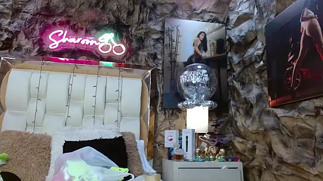 Snapshot of sharoon_cheerry chatting on December 2024 01:54:02 PM sharoon cheerry online show from December 2024 01:54:02 PM