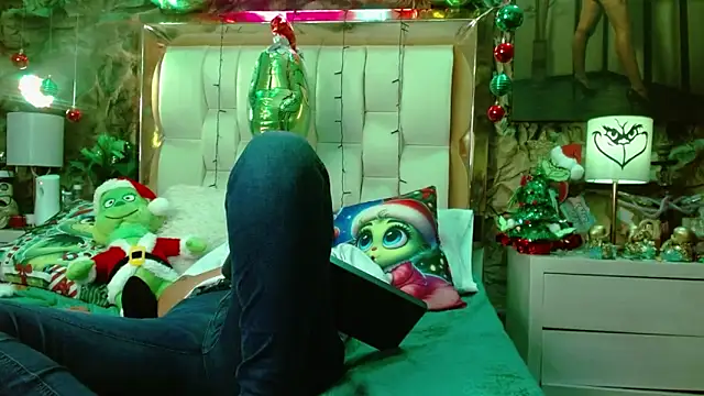 Snapshot of sharoon_cheerry chatting on December 2024 10:02:02 PM sharoon cheerry online show from December 2024 10:02:02 PM