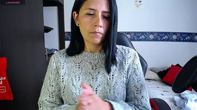 Snapshot of sharoon_cheerry chatting on September 2025 03:13:01 PM sharoon cheerry online show from September 2025 03:13:01 PM