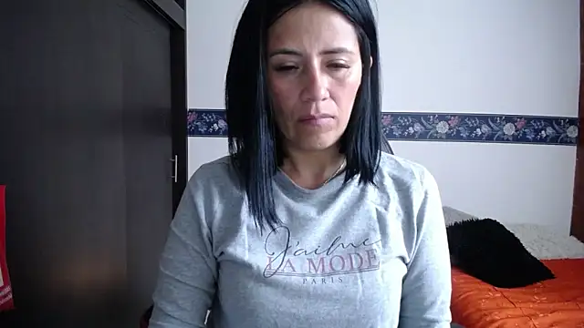 Snapshot of sharoon_cheerry chatting on October 2025 11:53:02 AM sharoon cheerry online show from October 2025 11:53:02 AM