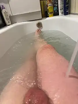 Snapshot of David19932908 chatting on October 2025 03:53:01 PM David19932908 online show from October 2025 03:53:01 PM