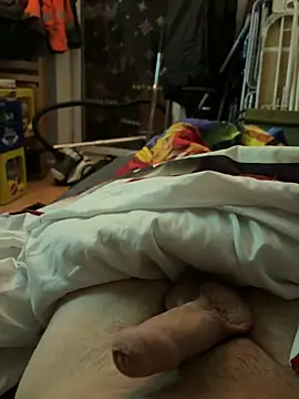 Snapshot of David19932908 chatting on November 2025 08:30:02 PM David19932908 online show from November 2025 08:30:02 PM