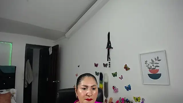 Snapshot of mature_bigboobs10 chatting on February 2025 04:27:01 AM mature bigboobs10 online show from February 2025 04:27:01 AM