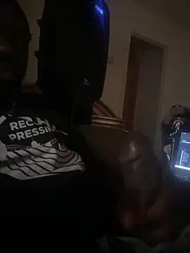 maclovelovepussy online show from December 2024 05:08:01 PM