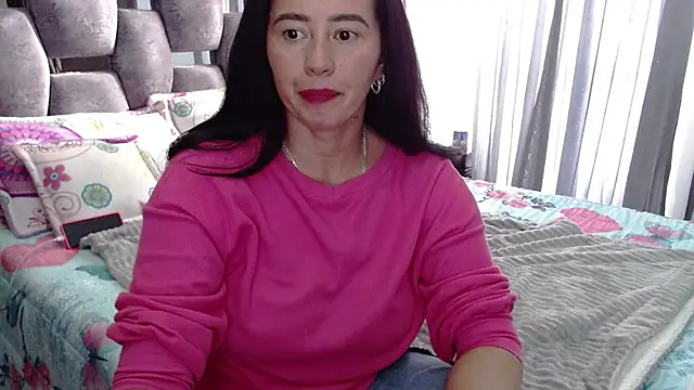 sara hott 1 online show from November 2025 08:42:02 PM