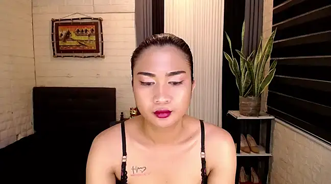 Snapshot of Yesha_harper chatting on January 2025 05:54:02 AM Yesha harper online show from January 2025 05:54:02 AM