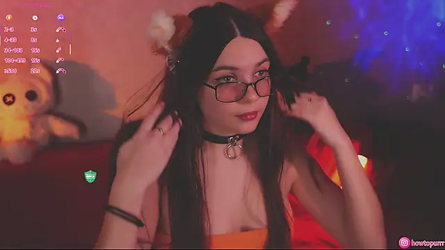 Snapshot of How2Meow chatting on October 2025 05:01:01 PM How2Meow online show from October 2025 05:01:01 PM