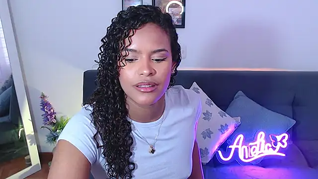 Snapshot of Amelia_bss chatting on February 2025 02:02:01 PM Amelia bss online show from February 2025 02:02:01 PM