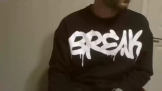 Hotboyo01 online show from January 2025 08:44:02 AM